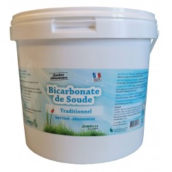Bicarbonate de soude ou bicarbonate de sodium, nettoyant multi-surfaces